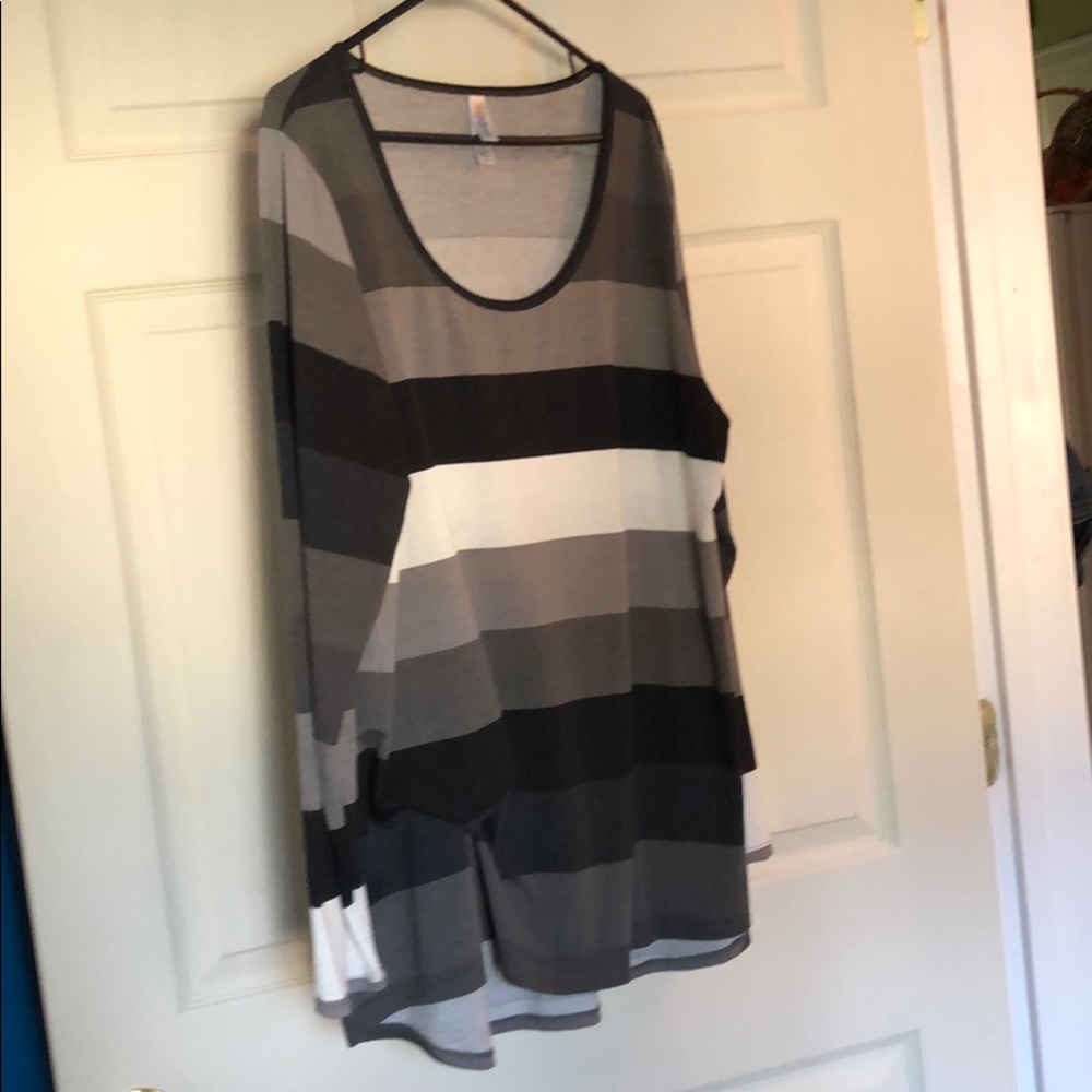 Black and White Striped Top